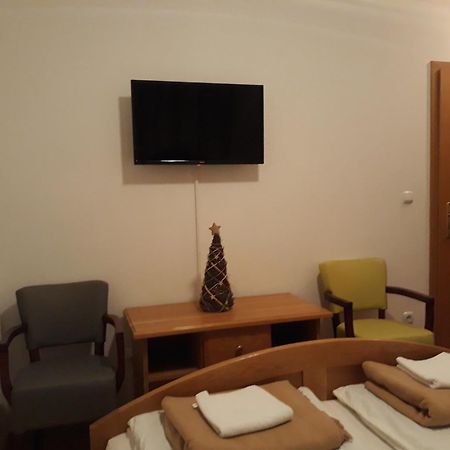 Gradska Kavana Guest House Kupres  Ruang foto