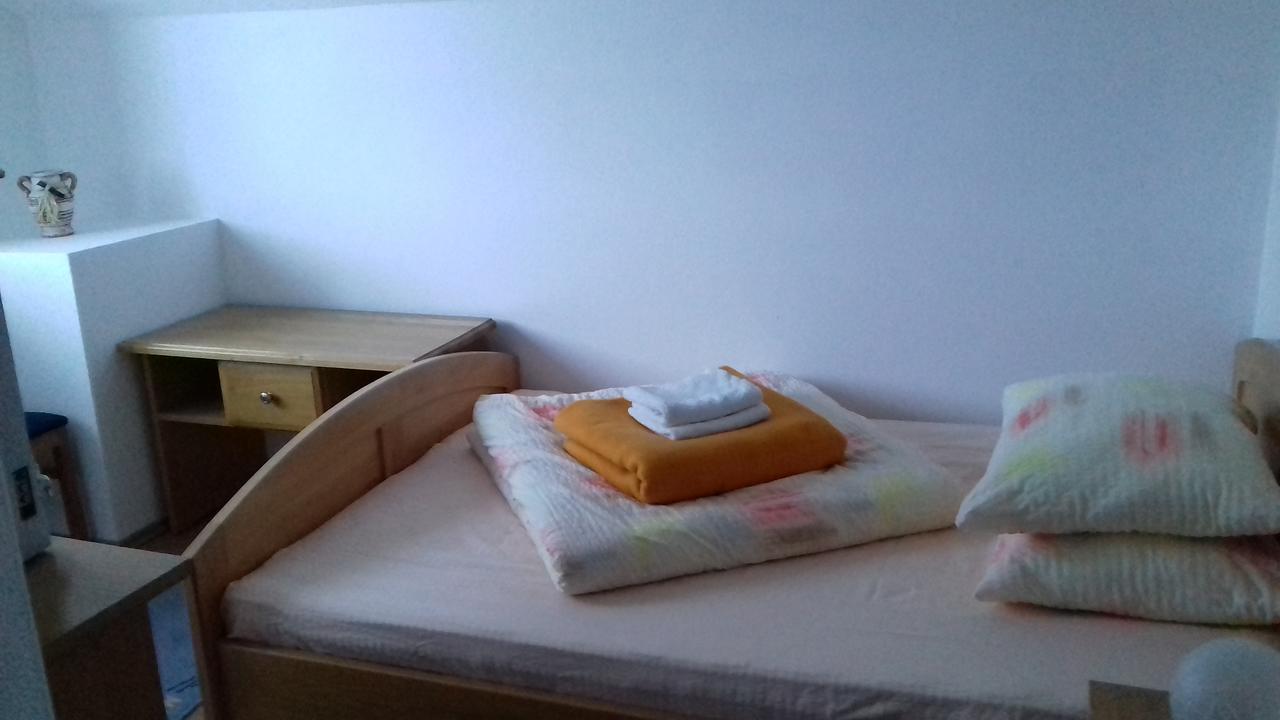 Gradska Kavana Guest House Kupres  Bagian luar foto