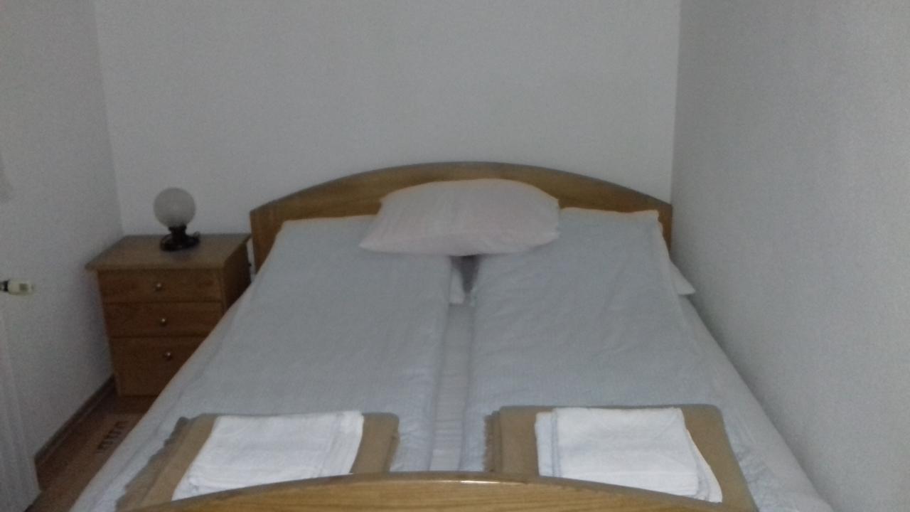 Gradska Kavana Guest House Kupres  Bagian luar foto