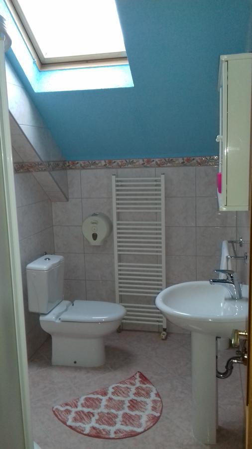 Gradska Kavana Guest House Kupres  Bagian luar foto